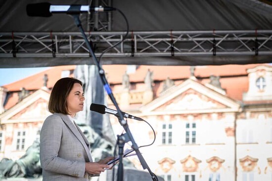 Prahu navštívila Svjatana Cichanouská a promluvila o současné situaci v Bělorusku