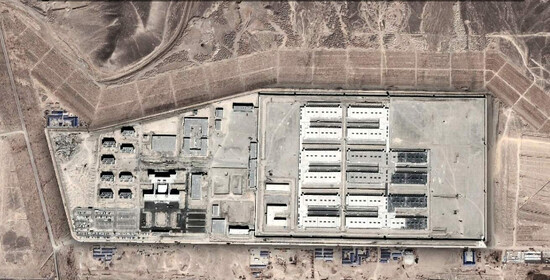 Pred 75 rokmi nás zavádzali nacisti, dnes klame celý svet Čína