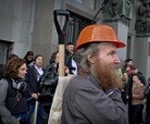 Pochod proti vykořisťování migrantů ve státních lesích završil Týden za stromkaře