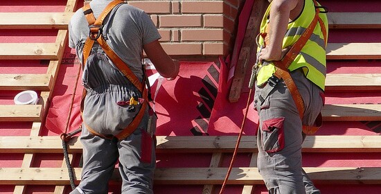 Co nejvíce trápí vysílané zaměstnance? Nevyplacené mzdy, odhaluje unikátní výzkum o ukrajinských pracovních s polskými vízy